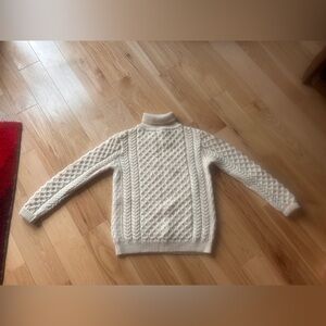 Merino wool Irish Cable-Knit Turtleneck Sweater